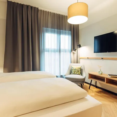 Harry's Graz-smart & Hotel 3*