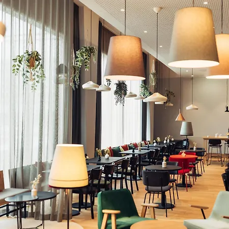 Harry's Graz-smart & Szálloda 3*